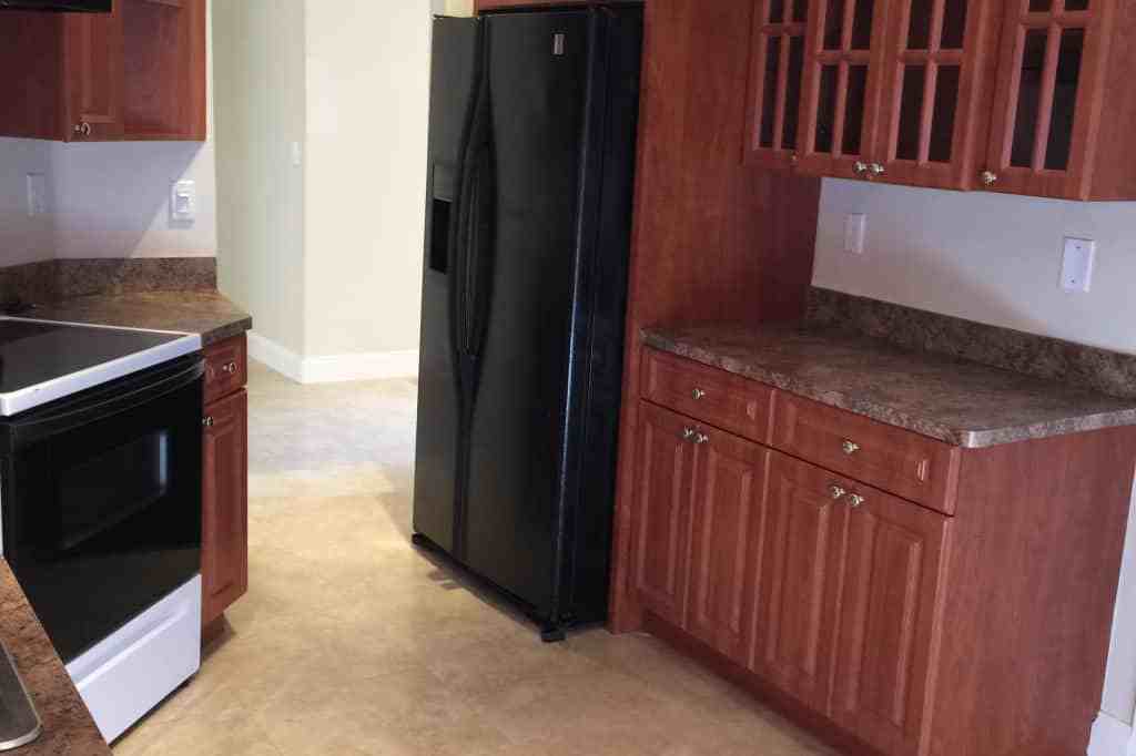 19086 Nw 78th Ct - Photo 3 of 11