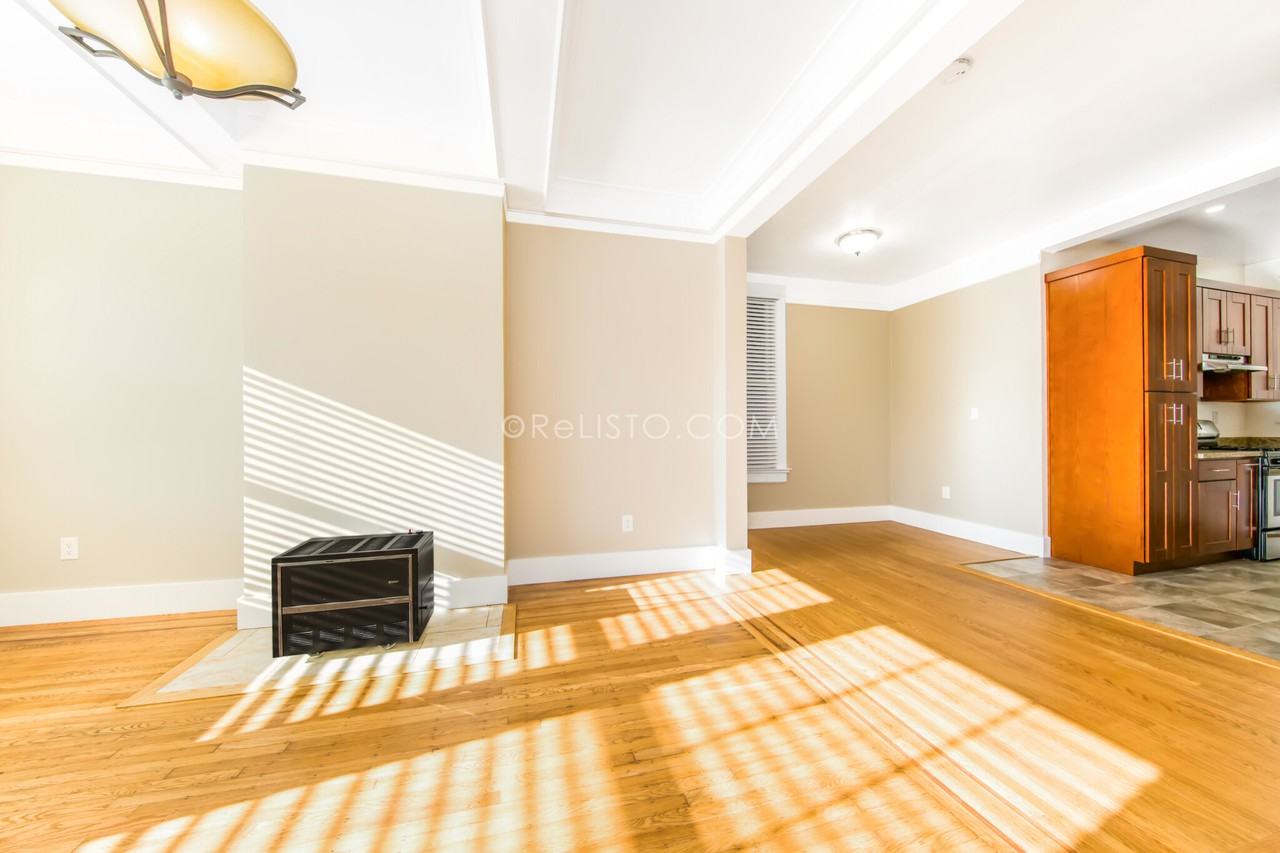348 Spruce St - Photo 3 of 17