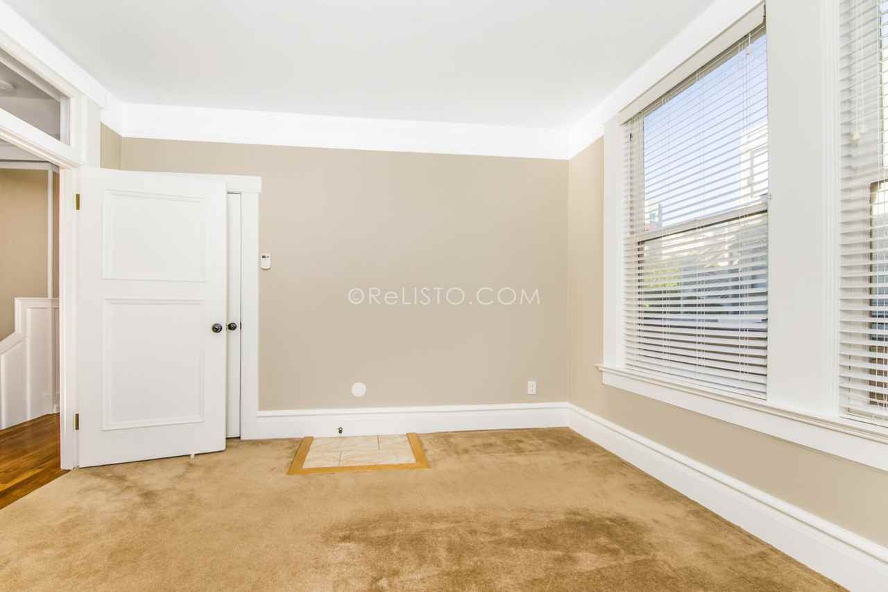 340 Spruce St - Photo 2 of 10