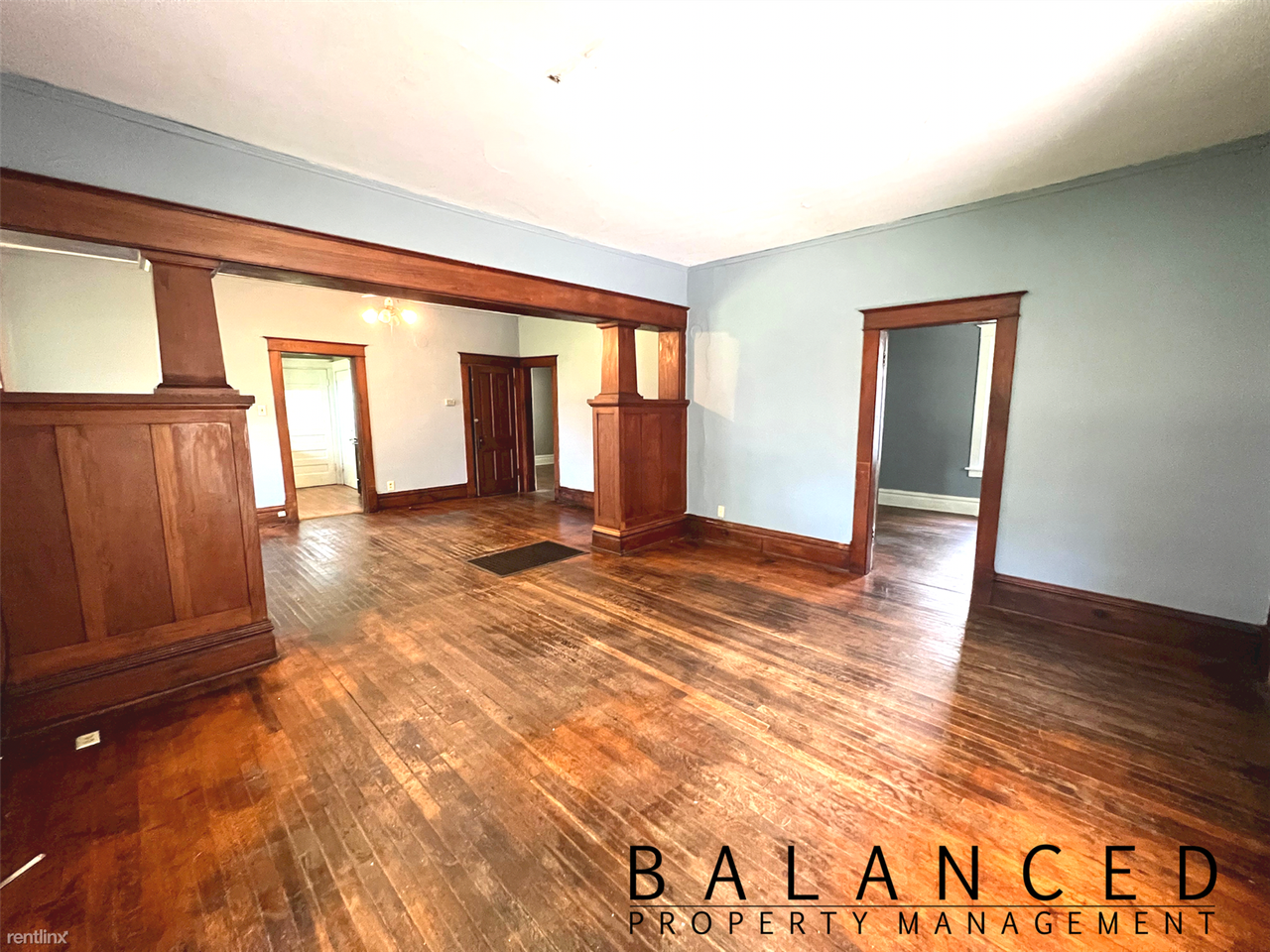 1621 Sw Harrison St - Photo 2 of 6