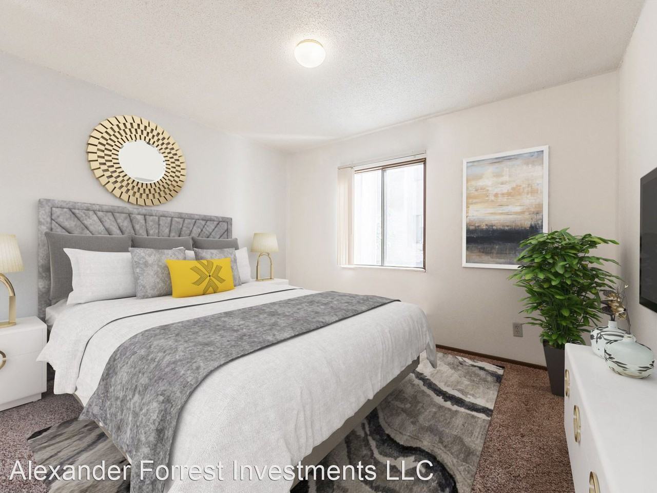 White Lakes Plaza Apartments - Photo 3 of 9