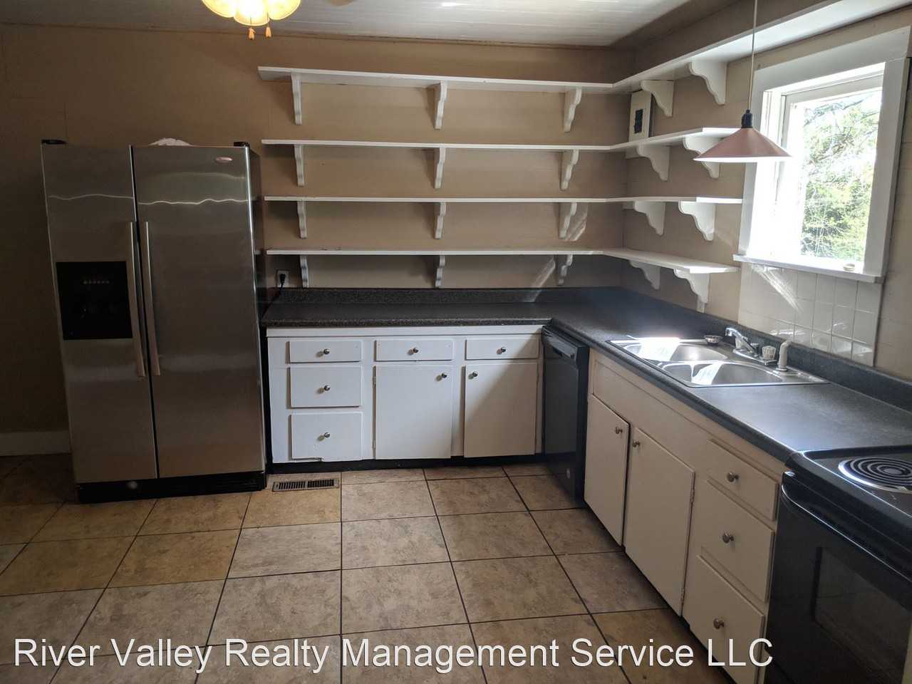 827 Lower Pine Hill Rd - Photo 2 of 13