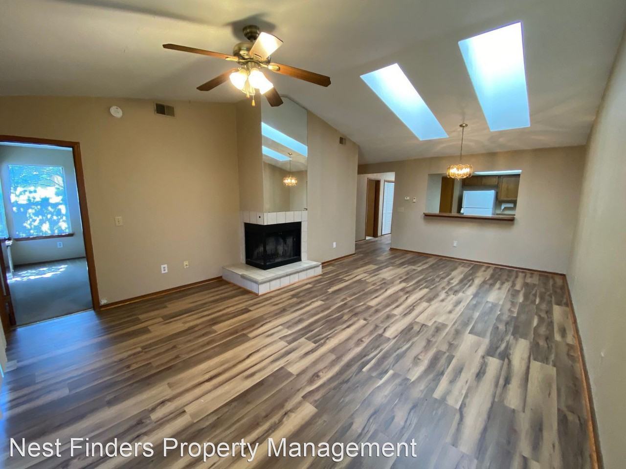 2371 Ironstone Dr E - Photo 3 of 21