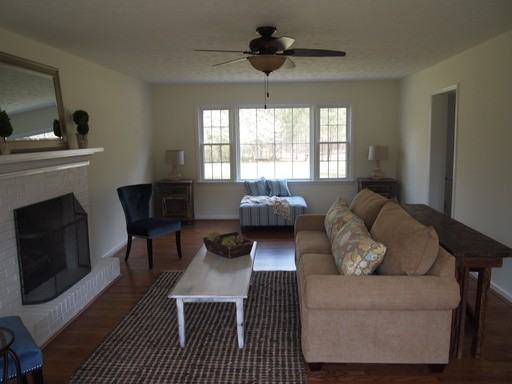 4726 â² 4726 Old River Road - Photo 3 of 13