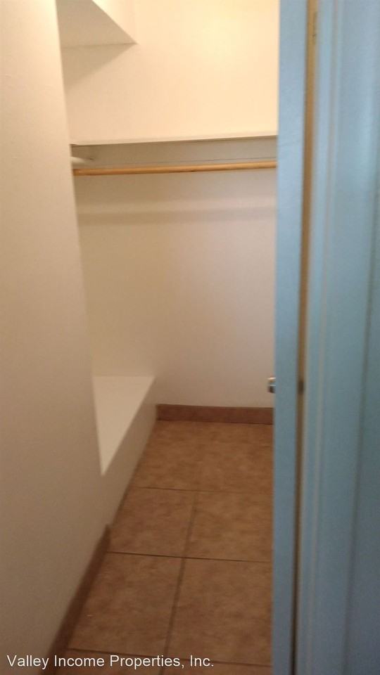 665 N. Jefferson Ave. - Photo 3 of 7