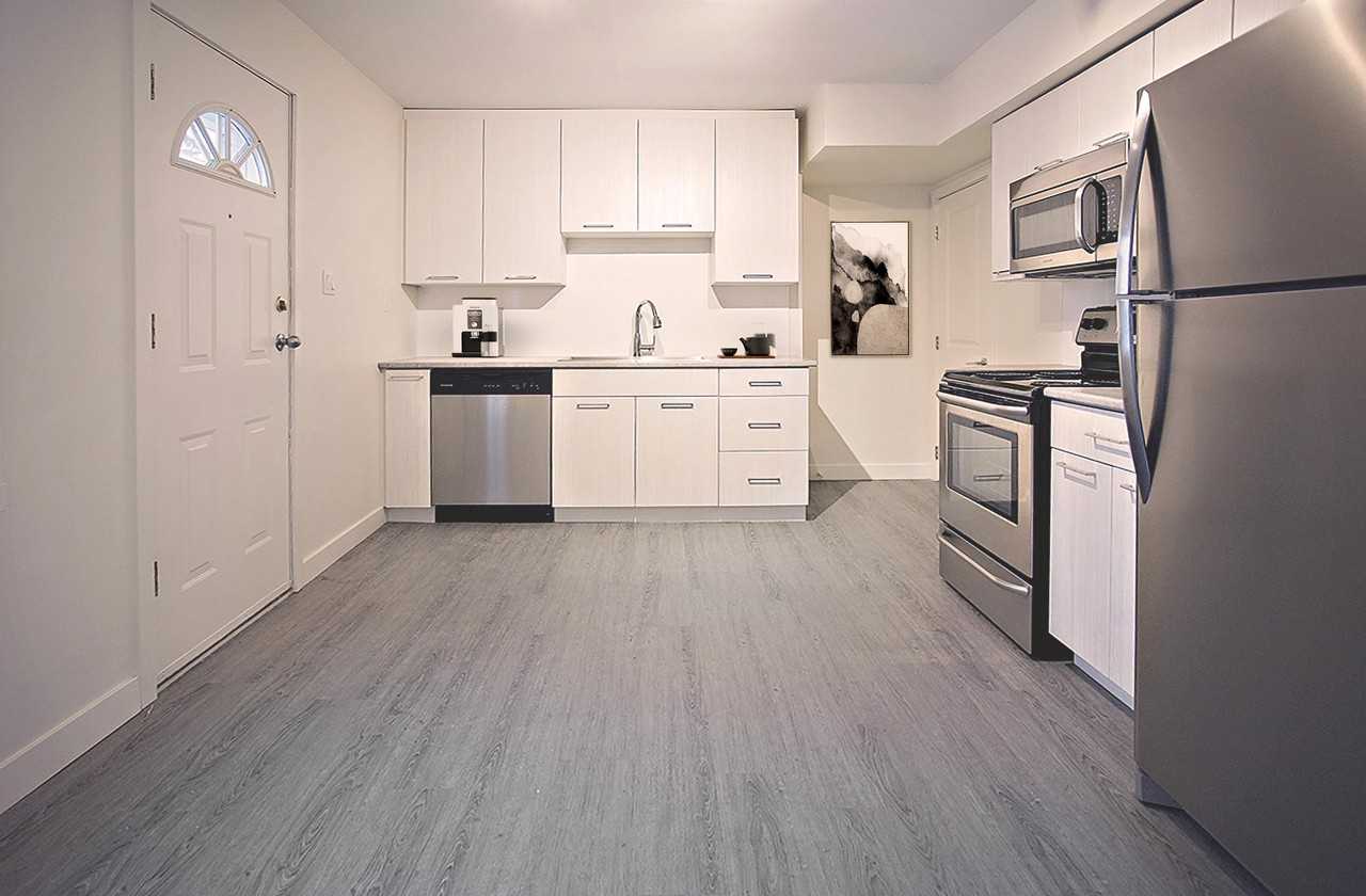 Meadow Park Estates Apartments 100 Gladmer Pk, Saskatoon, SK S7J 2X3