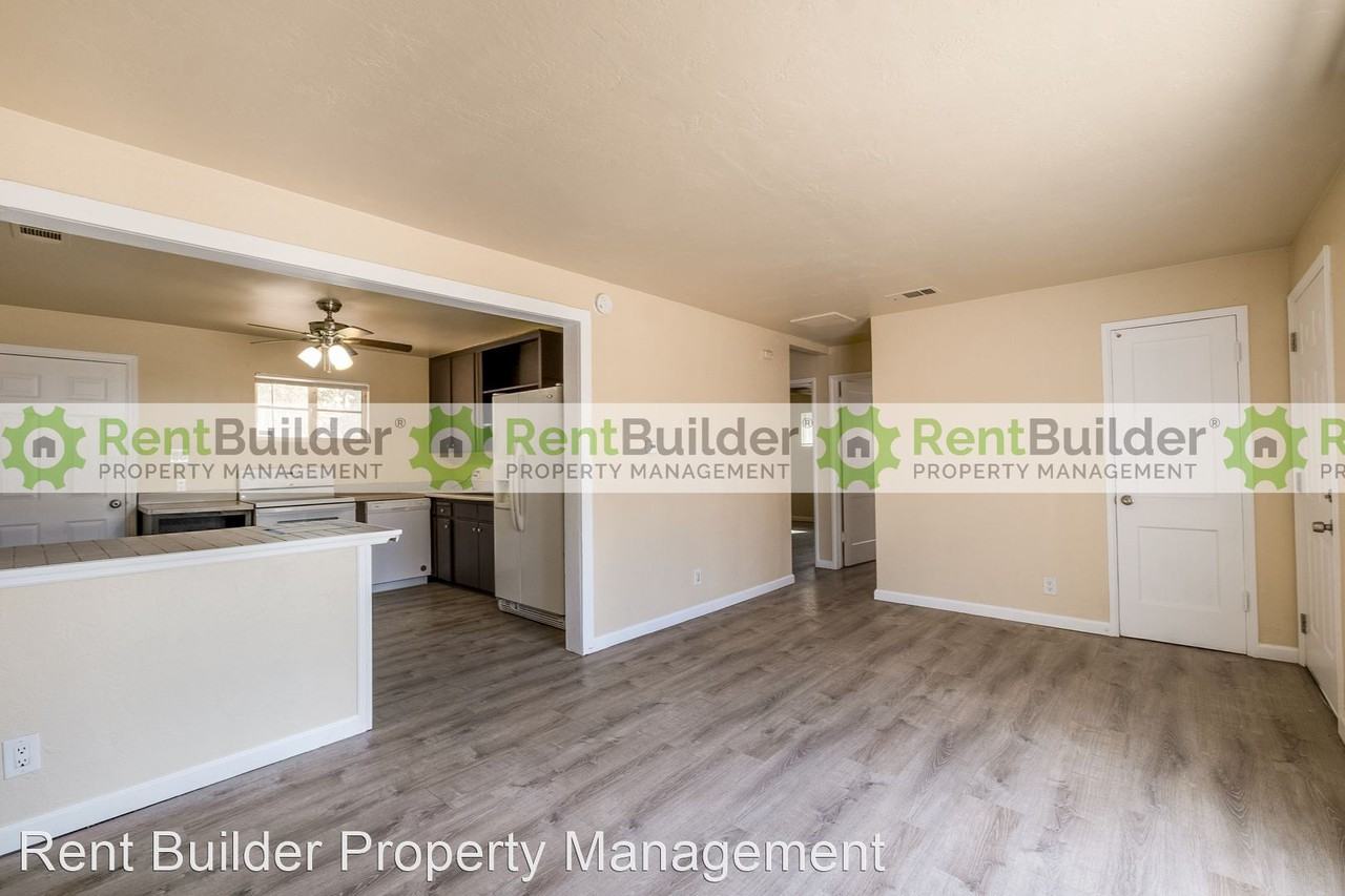 9506 Salem Rd Ne - Photo 2 of 19