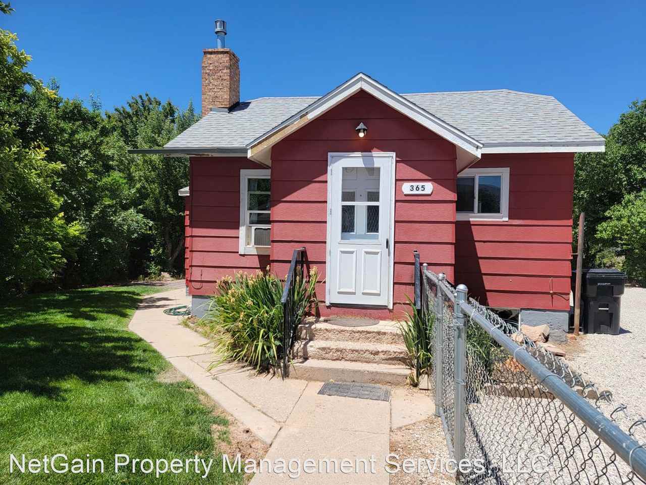 365 N 400 W Front - Photo 3 of 6