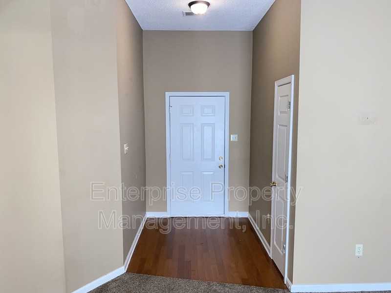 4444 Longtree Cv - Photo 5 of 32