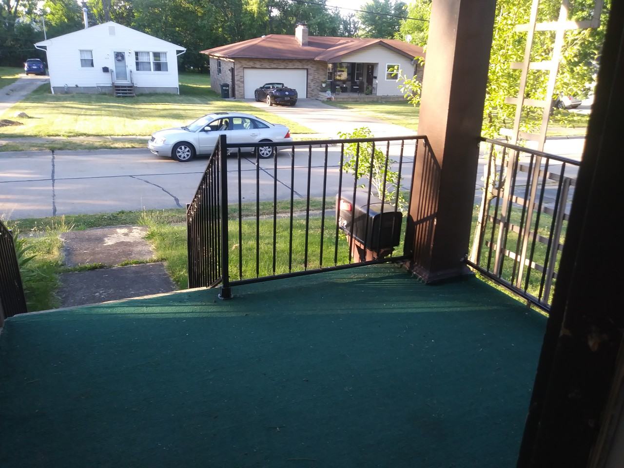 222 Frederick St - Photo 2 of 17