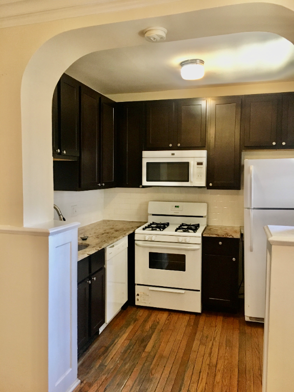 2351 N Kenneth Ave #2 - Photo 4 of 12