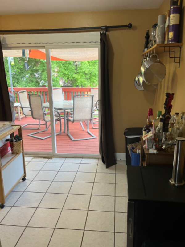 2537 W Laurel St - Photo 3 of 8