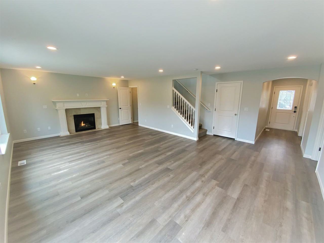 6707 207th Street Ct E - Photo 3 of 15