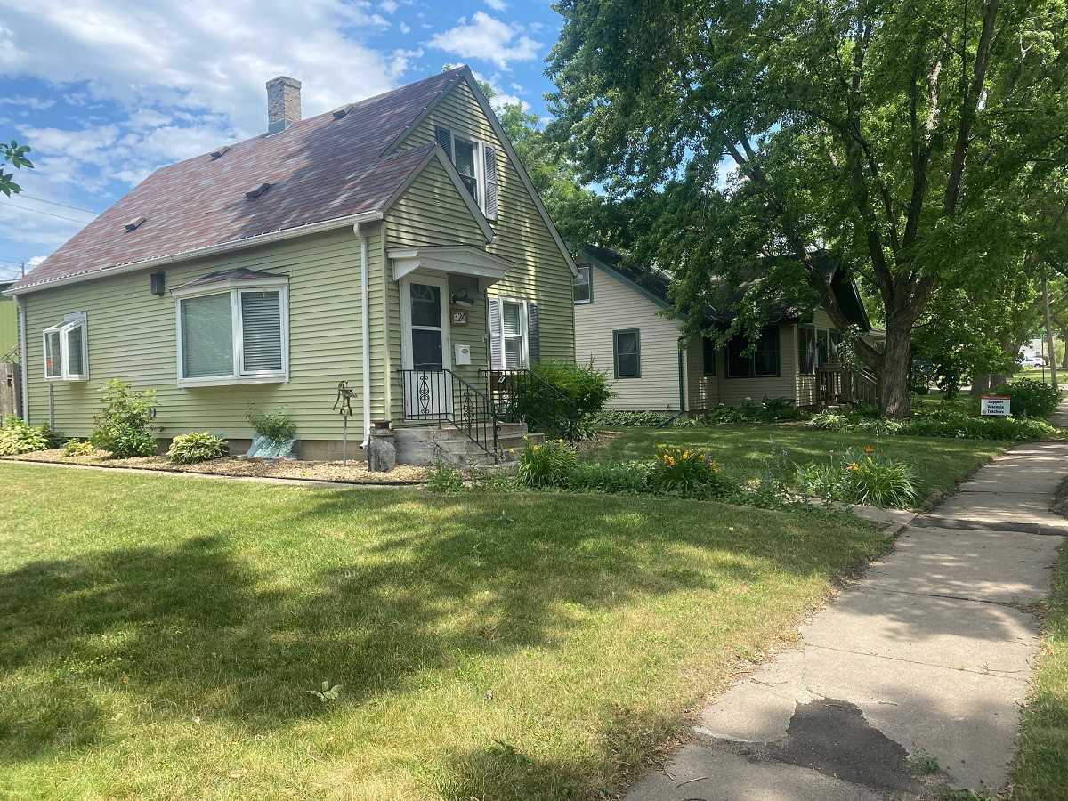 324 East 2nd Street - Photo 2 of 21