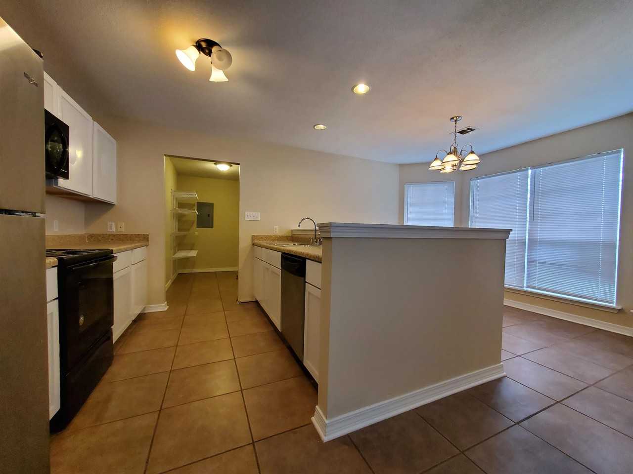 10099 Bald Eagle Dr #1 - Photo 3 of 12