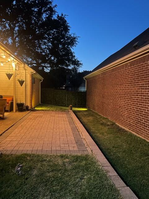 2710 Mum Drive - Photo 3 of 7