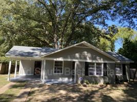 featured image of 3547 Madewell St