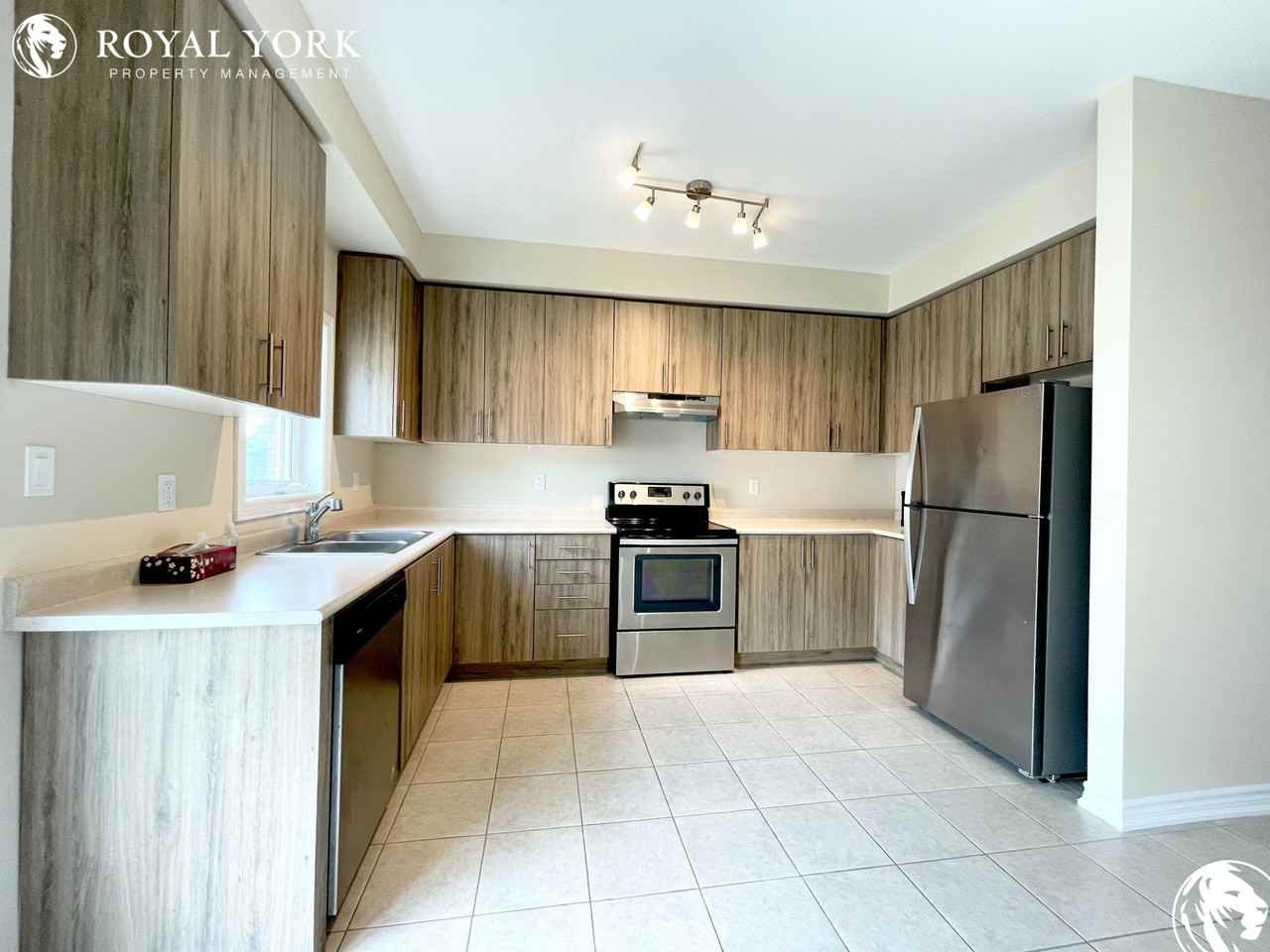 68 Milson Crescent - Photo 2 of 35