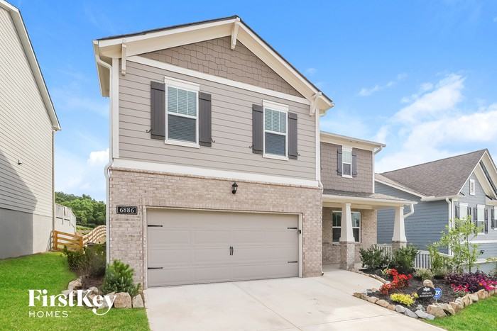 6886 Scarlet Oak Way