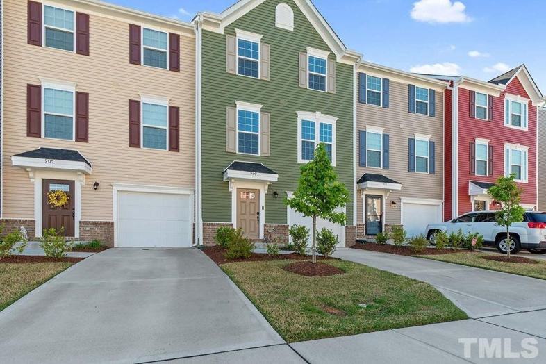 909 Arnold Place Dr, Fuquay Varina, NC 27526, USA 2 unit Rentals Zumper