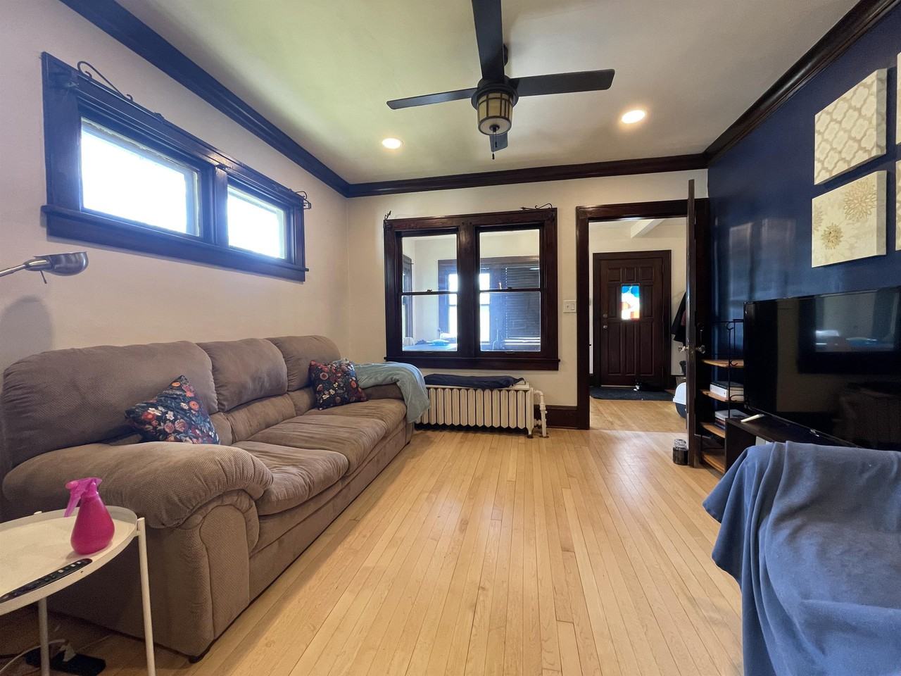 1056 Lexington Pkwy N #0 - Photo 2 of 19