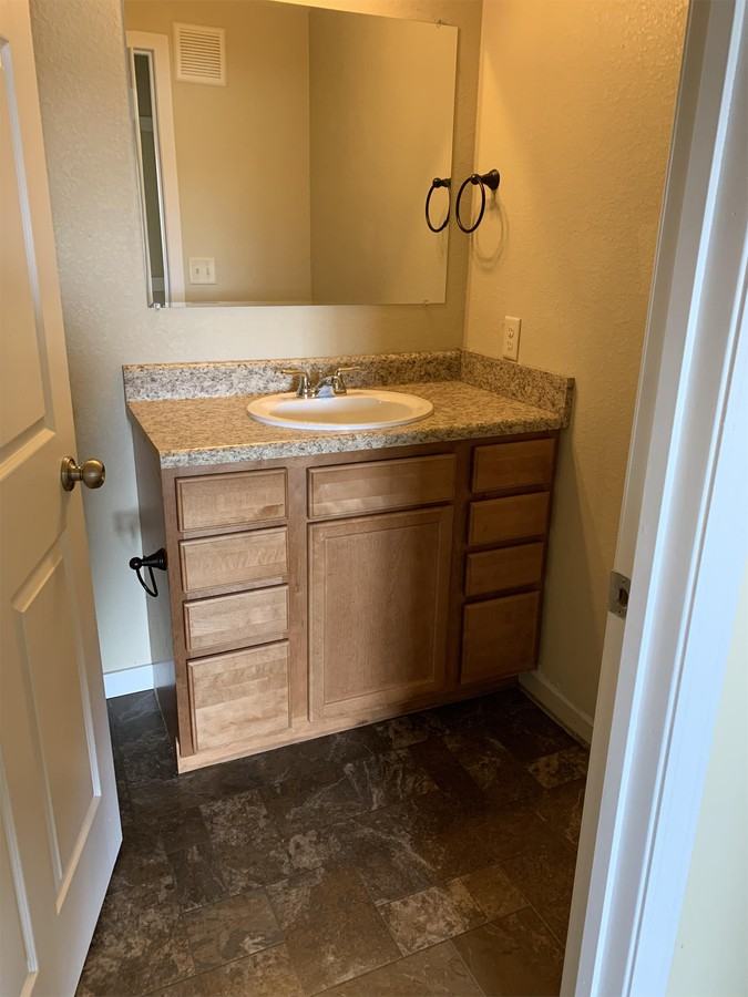 265 Federal Ave #24 - Photo 3 of 11