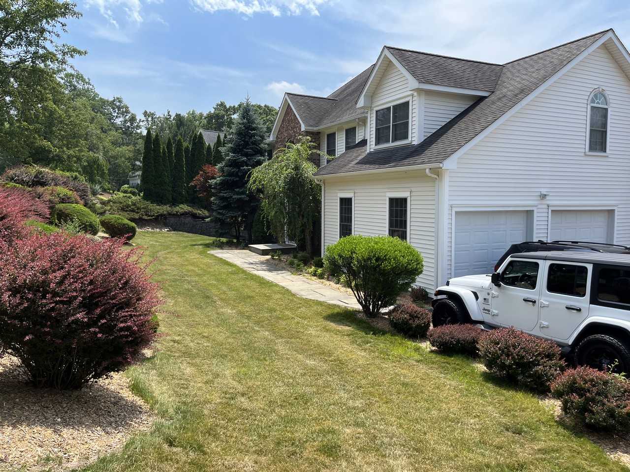 11 Whipporwill Dr - Photo 3 of 38