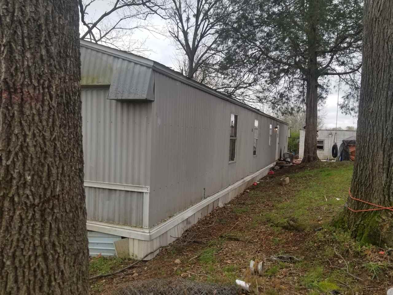 11628 Glasgow Rd - Photo 2 of 2