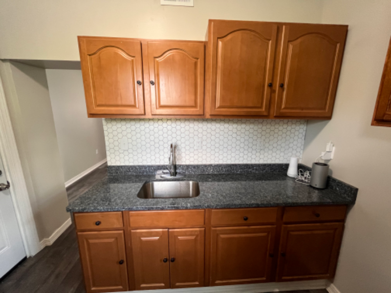 532 Chateau Ave - Photo 3 of 34