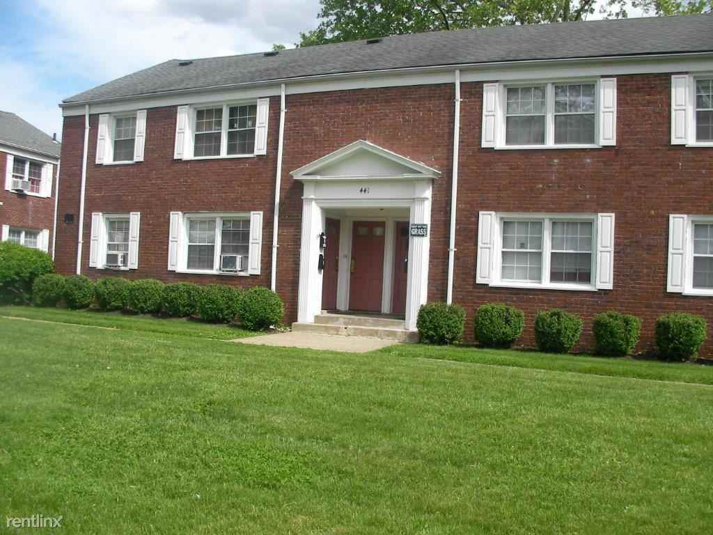 Maryland Court Apartments - Photo 2 of 7