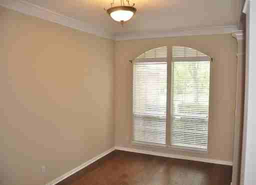 2008 Brianna Ln - Photo 2 of 10