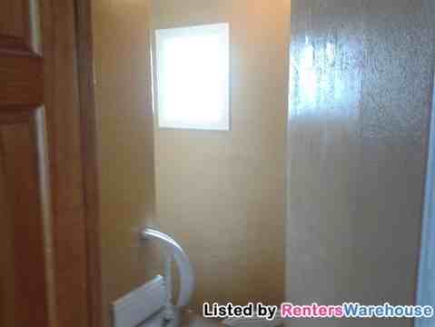 709 Edmund Ave W - Photo 2 of 15