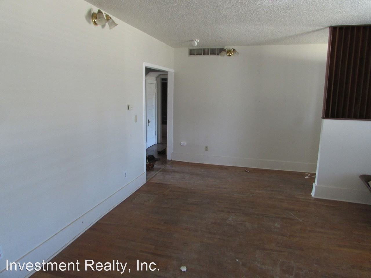 23628 Highway U - Photo 2 of 18