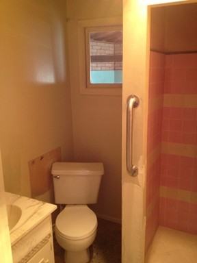 195 E 400 N St - Photo 3 of 40