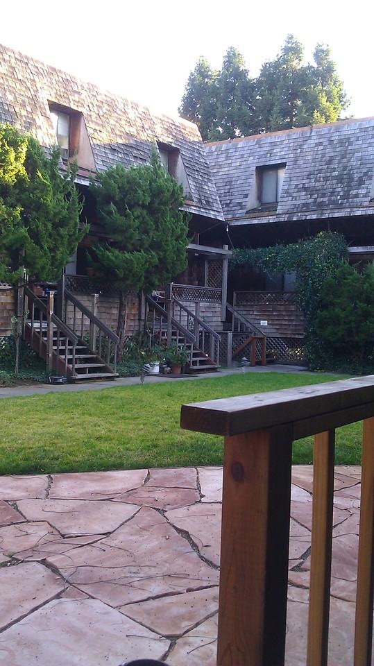 9 Laurel Pl - Photo 3 of 12