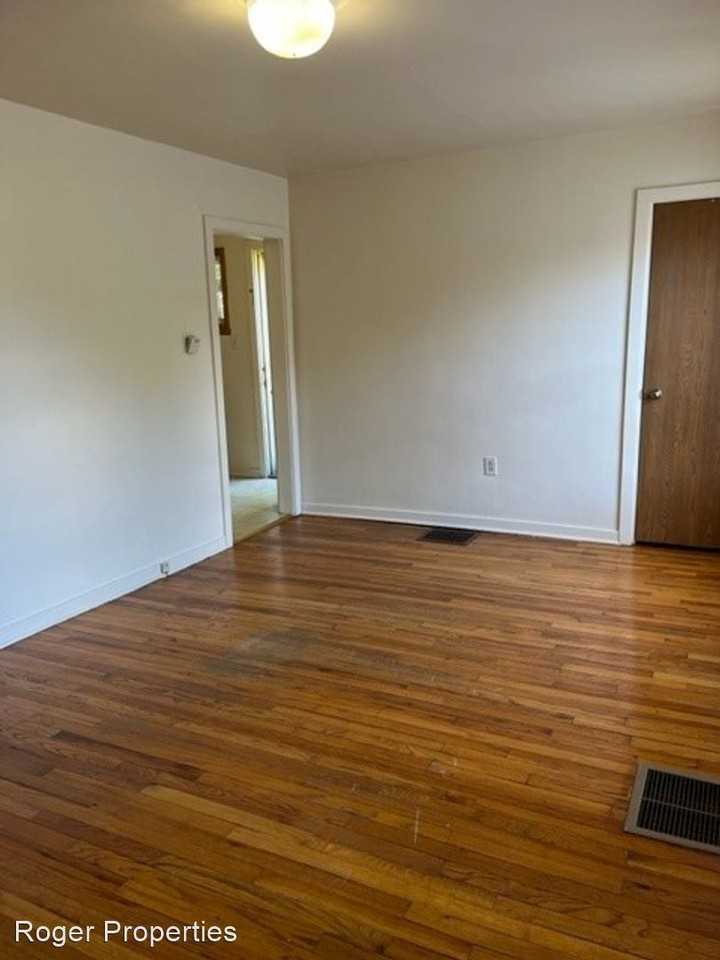 1233-1235 West 6th Street/606-608 Japan - Photo 3 of 10