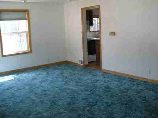 309 W Mission Ave - Photo 3 of 20
