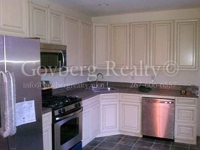 1632 Willington St #1 - Photo 3 of 3