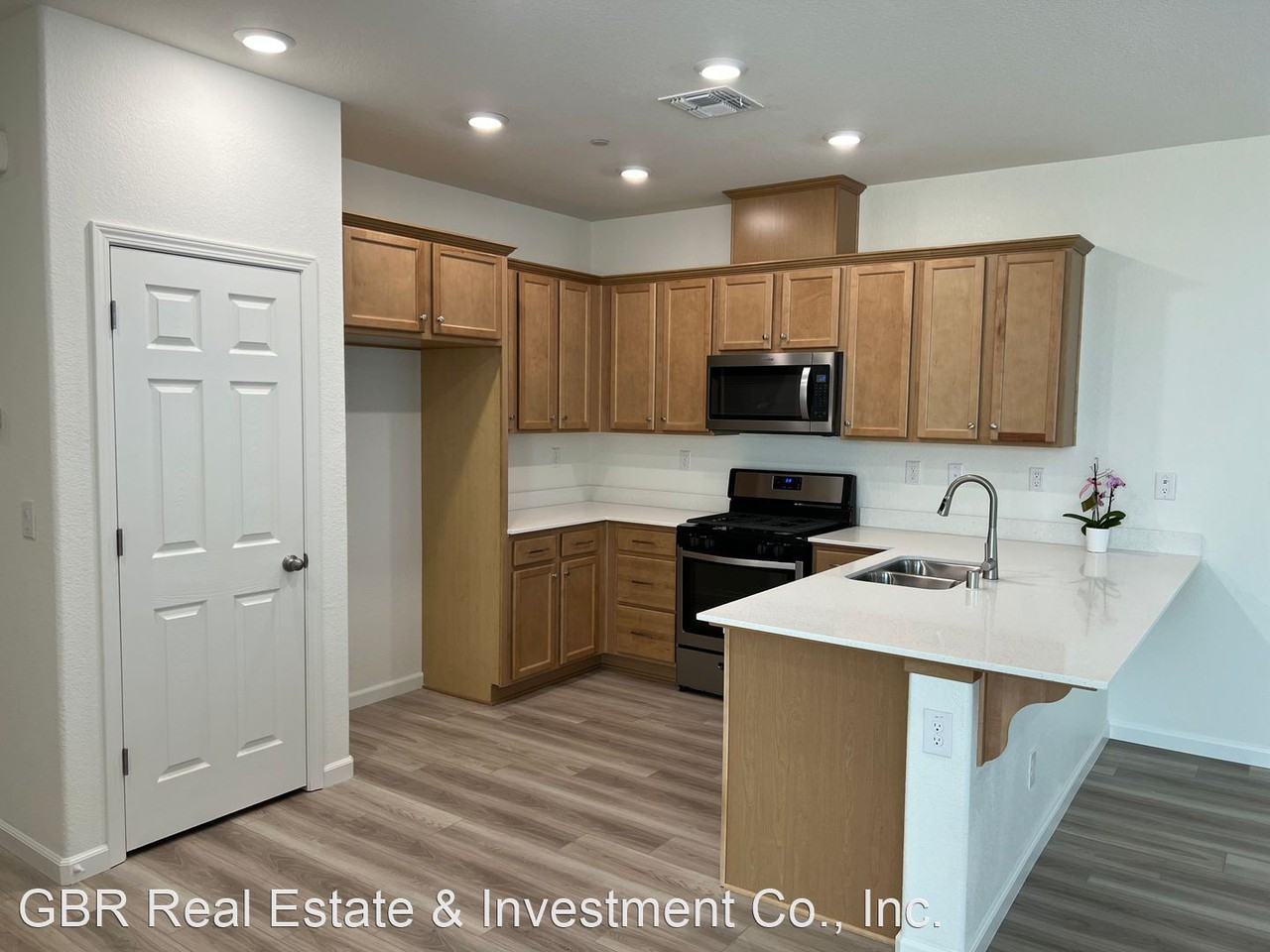 4511 Gray Lodge Loop - Photo 3 of 27