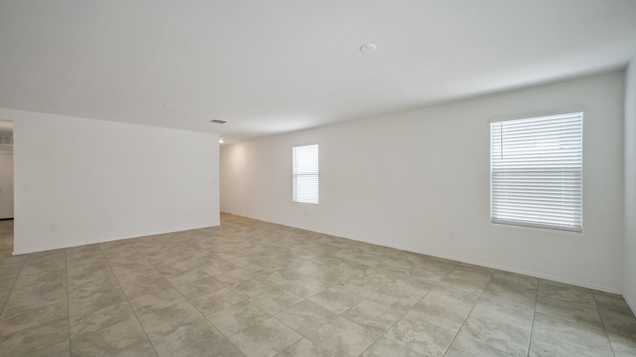 7936 S Golden Bell Dr - Photo 5 of 27