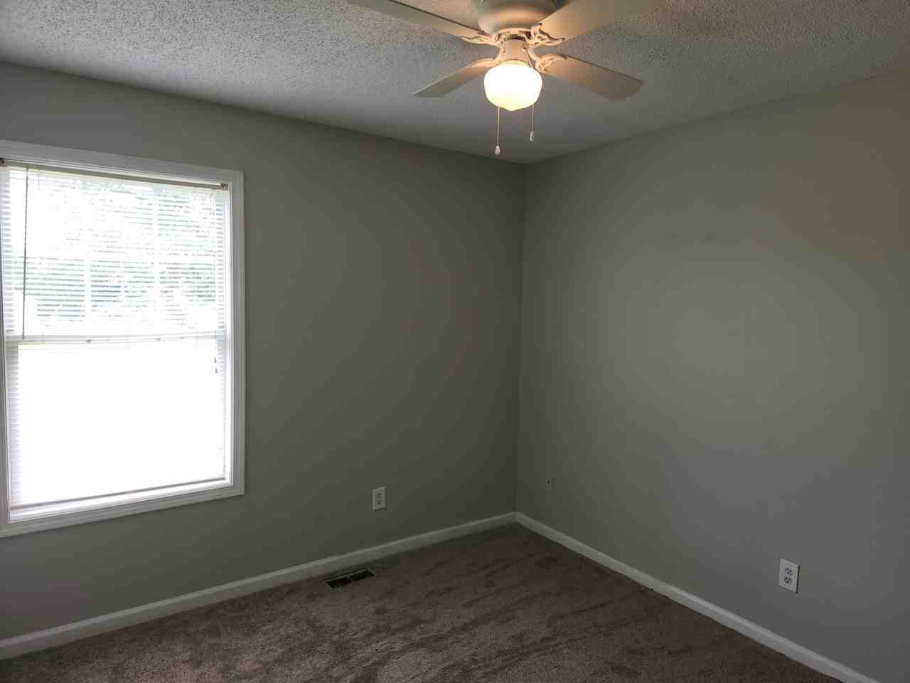 77 Wheeler Rd - Photo 3 of 7