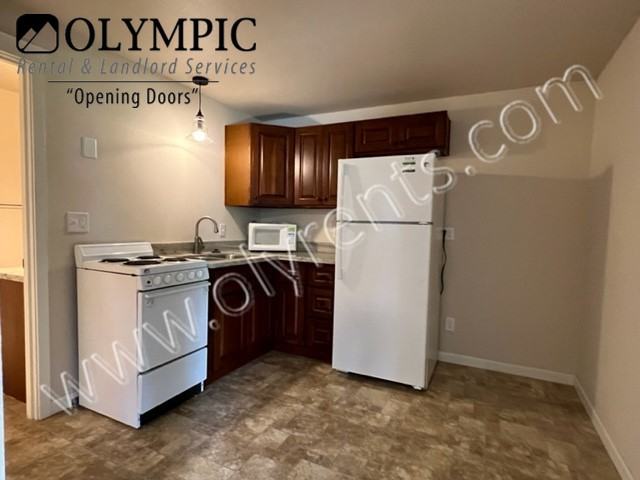 306 F St Sw - Photo 3 of 5
