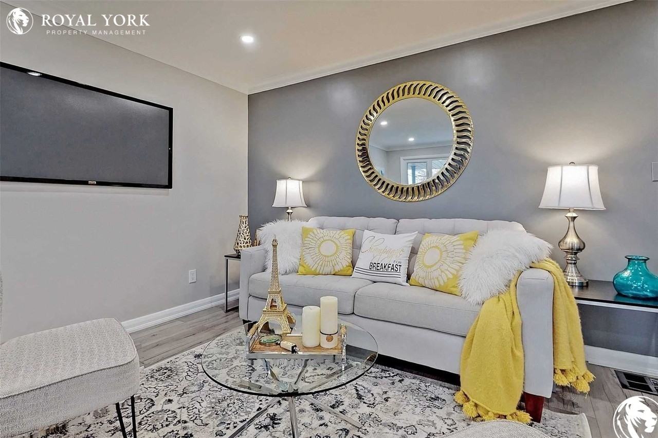 430 Elizabeth St #1 - Photo 3 of 40