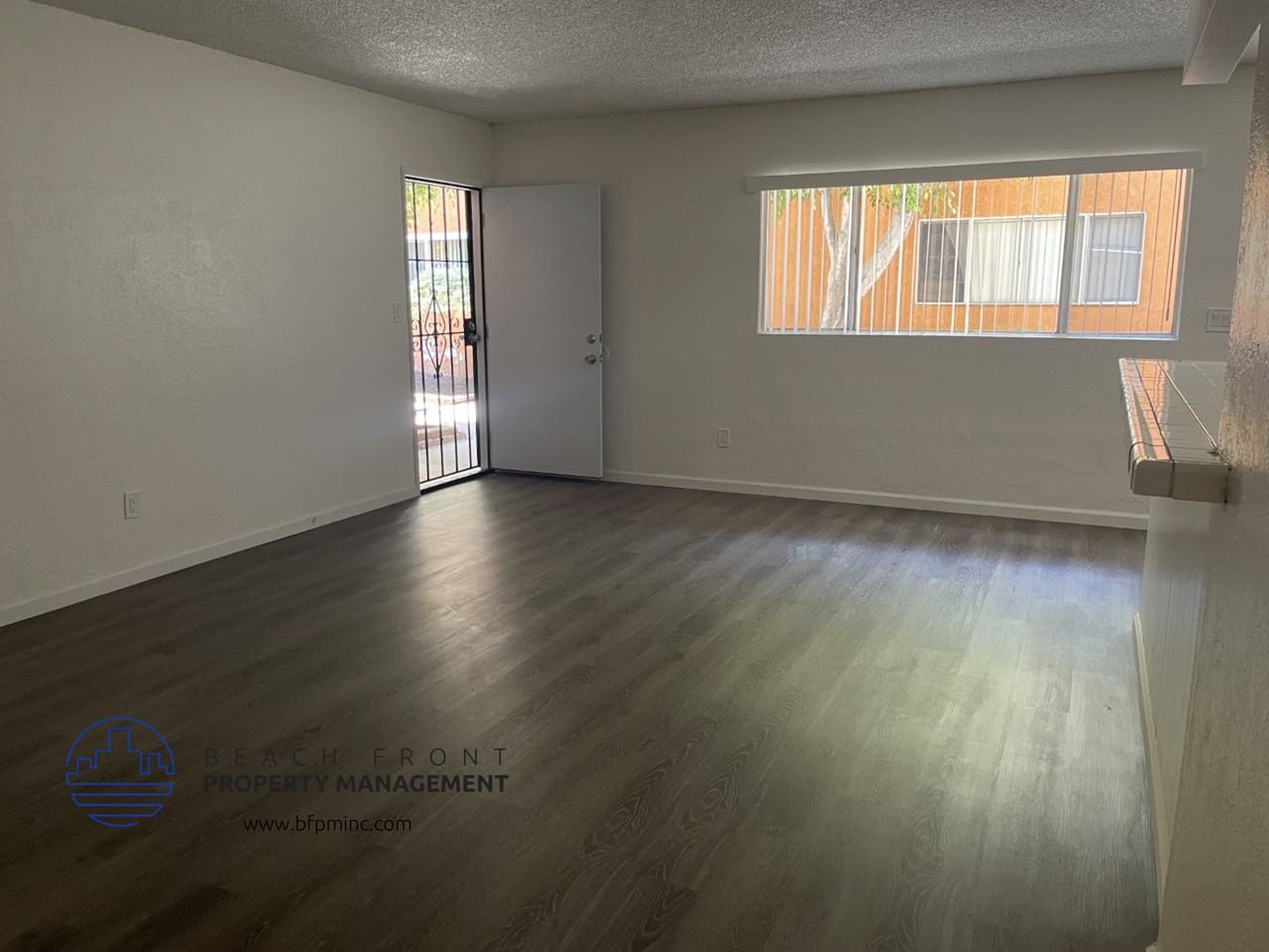 1010-1020, 1028 Orange Ave. - Photo 3 of 16