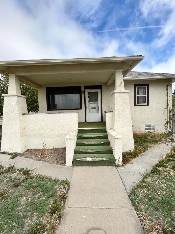 1640 Grant St - Photo 2 of 17