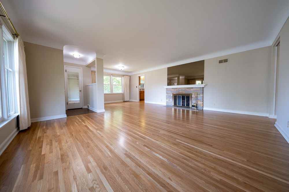 6001 Fairfax Ave - Photo 2 of 30