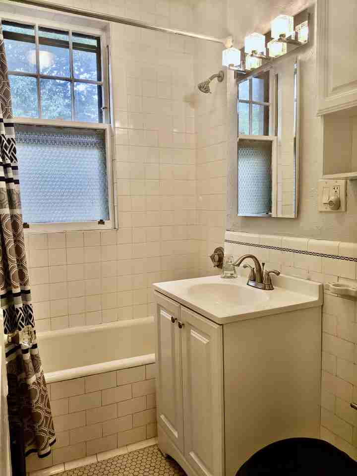 Sidlaw Rd #6 - Photo 7 of 9