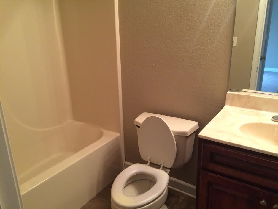 922 E Craighead Forest Rd #M - Photo 7 of 20