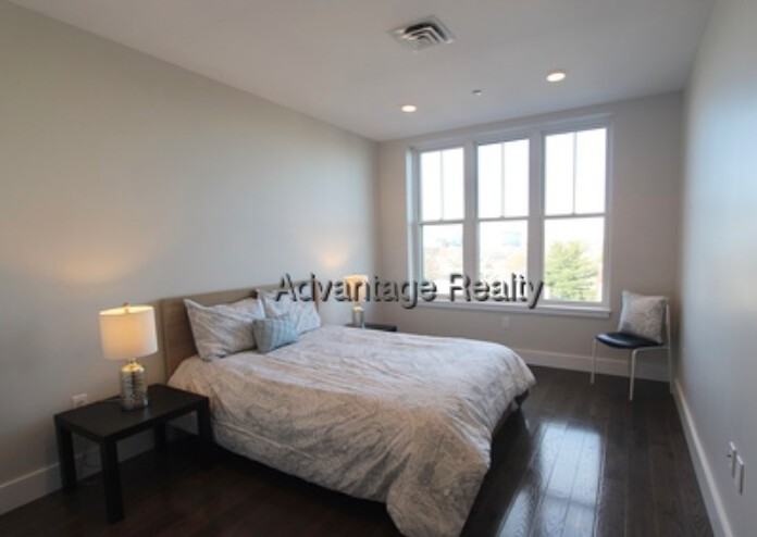 434 Mcgrath Hwy #302 - Photo 5 of 19