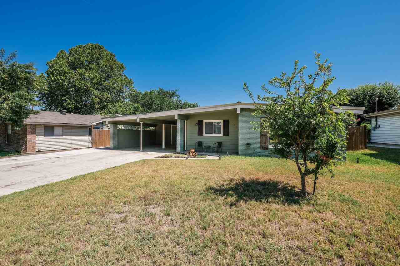 315 Scotty Dr - Photo 2 of 19